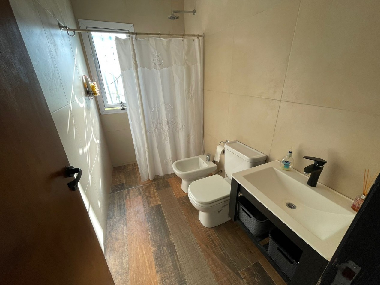 HERMOSA CASA DE 3 DORMITORIOS EN VENTA !!!!