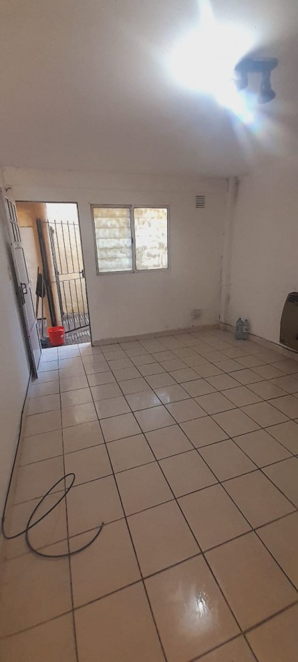 En venta oportunidad planta baja con patio San Luis 735