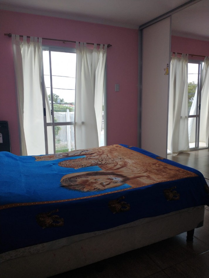 En venta gran propiedad de 3 dormitorios zona Garrigo y Provincias Unidas 