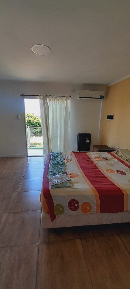 En venta gran propiedad de 3 dormitorios zona Garrigo y Provincias Unidas 