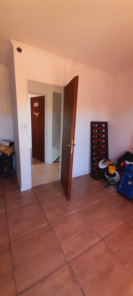 En venta gran propiedad de 3 dormitorios zona Garrigo y Provincias Unidas 