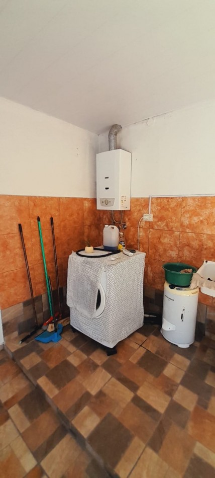 En venta gran propiedad de 3 dormitorios zona Garrigo y Provincias Unidas 