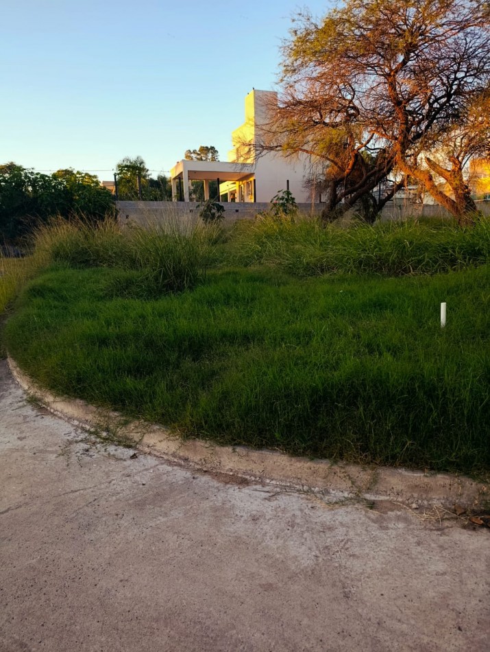 En venta excelentes oportunidades lotes Premium en Rincones del Norte 