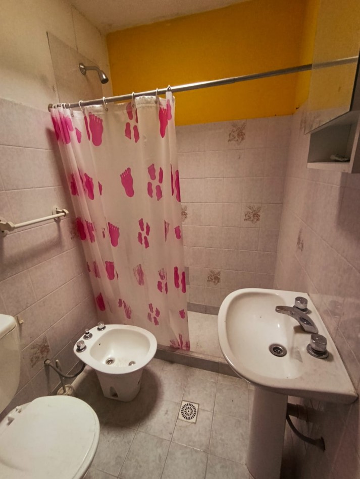 Se alquila duplex excelente ubicacion 
