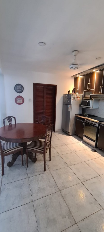 En venta  hermosa casa con pileta en predio zona sur 