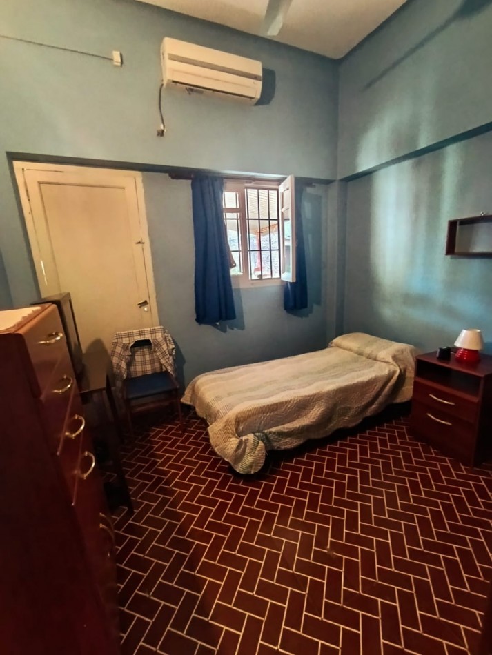 En venta casa 2 dormitorios con gran terreno 