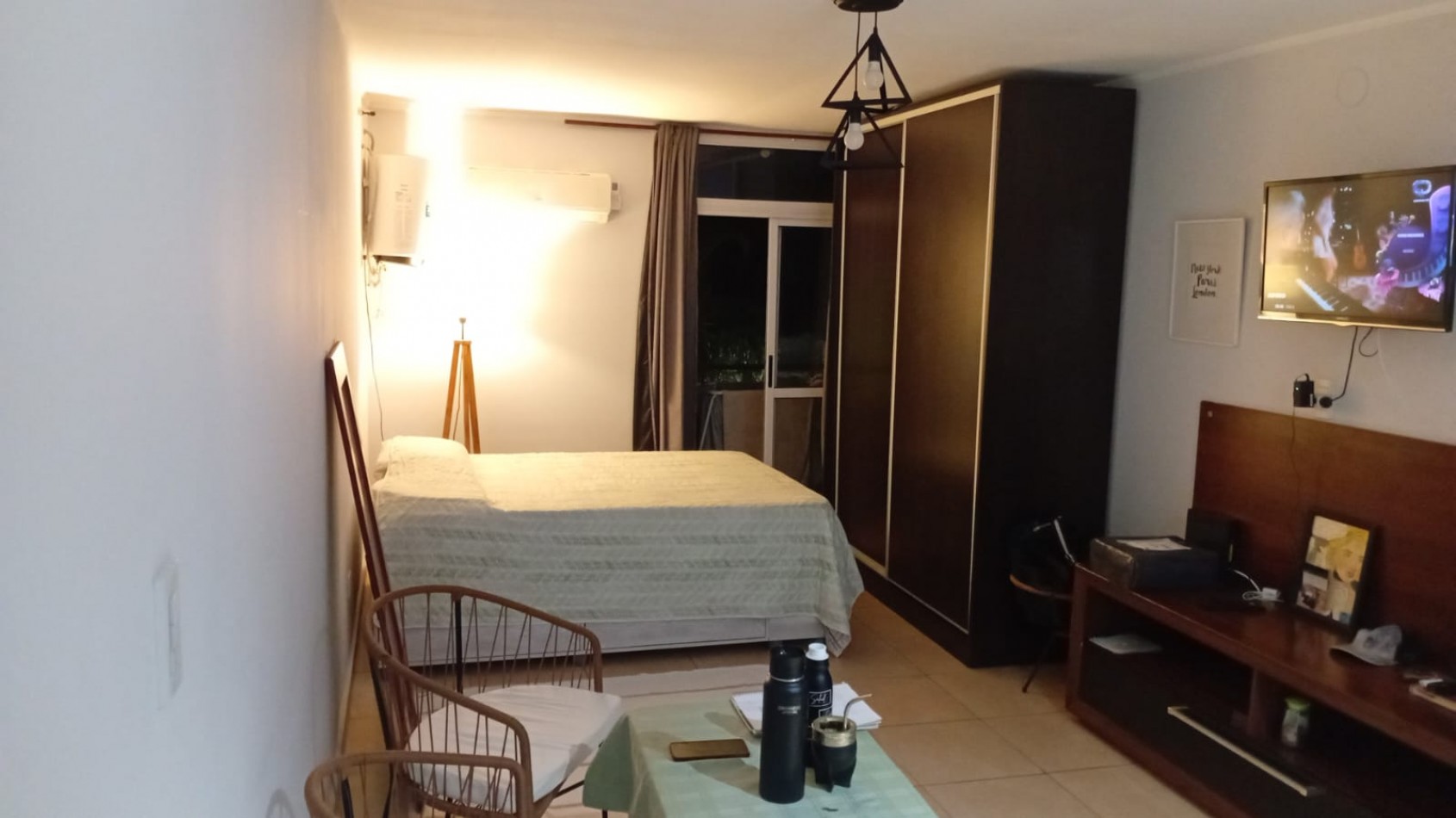 En venta monoambiente calle Racedo 