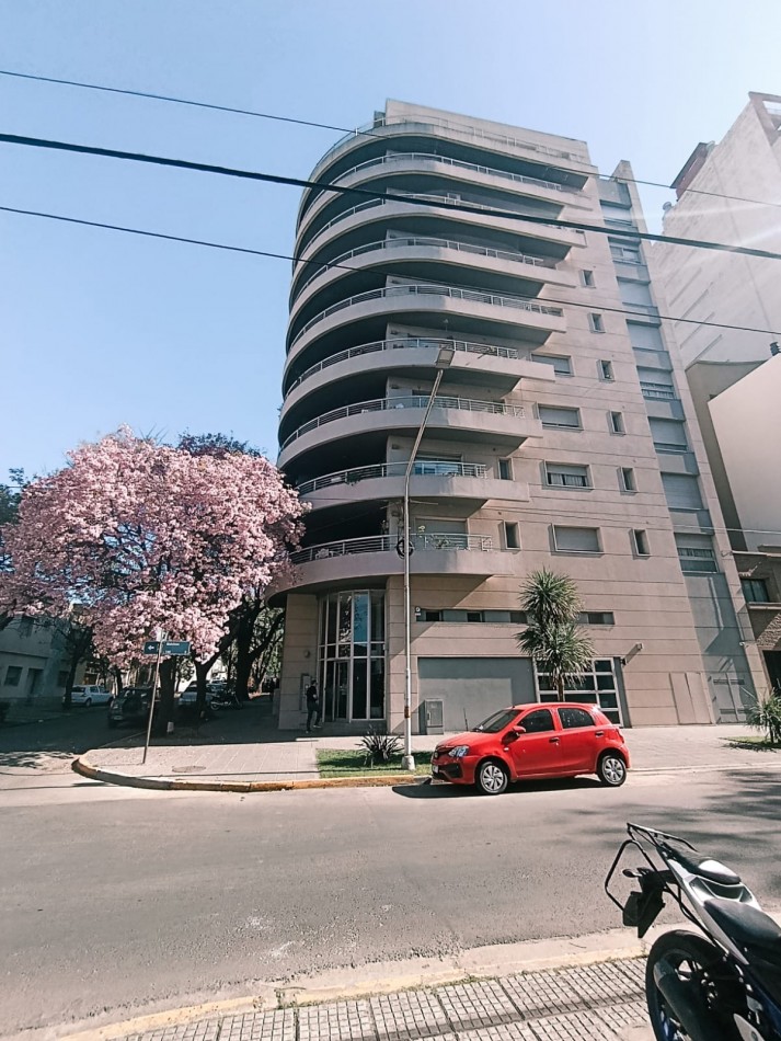 Piso Premium en Parque Urquiza con vistas al  rio.