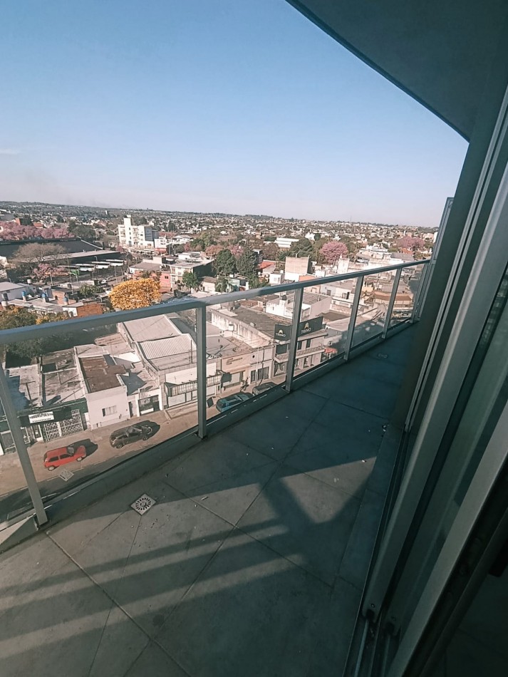 Semipiso a estrenar.