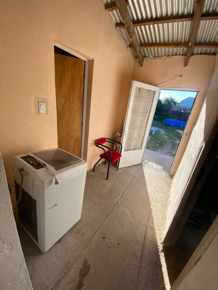 Casa en venta 2 dormitorios refaccionada 