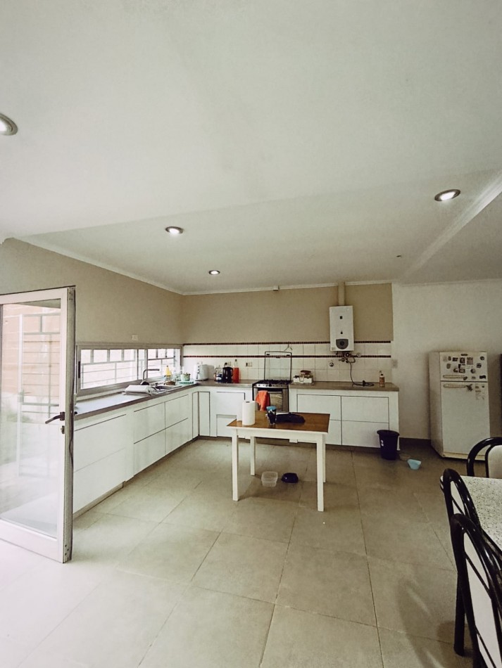 Muy Linda casa en San BENITO.