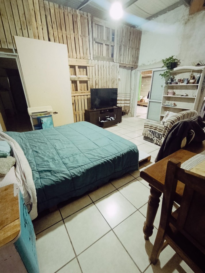 Lote con casa. San Benito