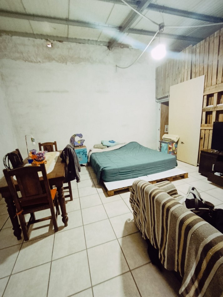 Lote con casa. San Benito