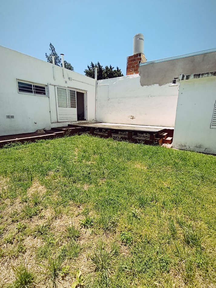 Amplia casa en venta Perfecto Estado.