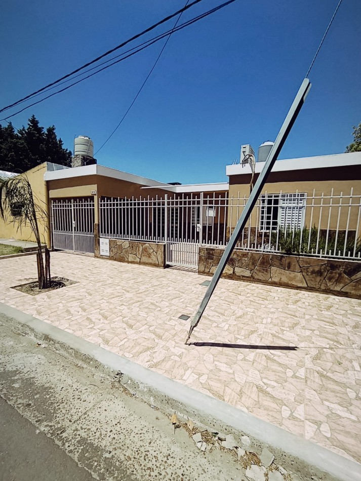 Amplia casa en venta Perfecto Estado.