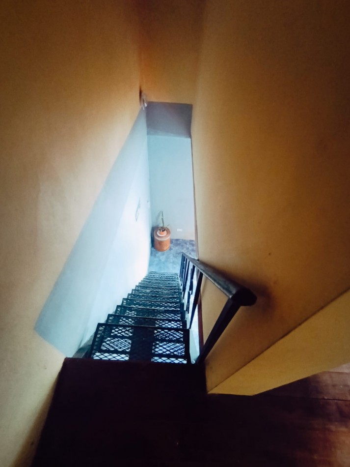 Venta Muy lindo duplex Barrio Solvencia San Benito.