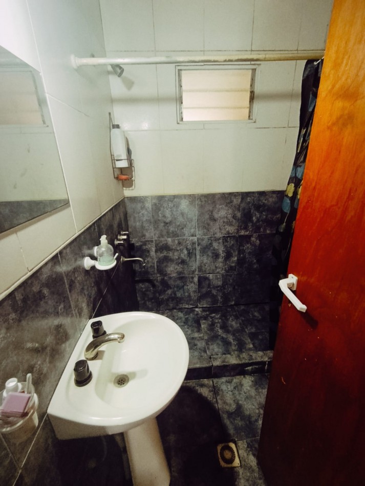 Venta Muy lindo duplex Barrio Solvencia San Benito.