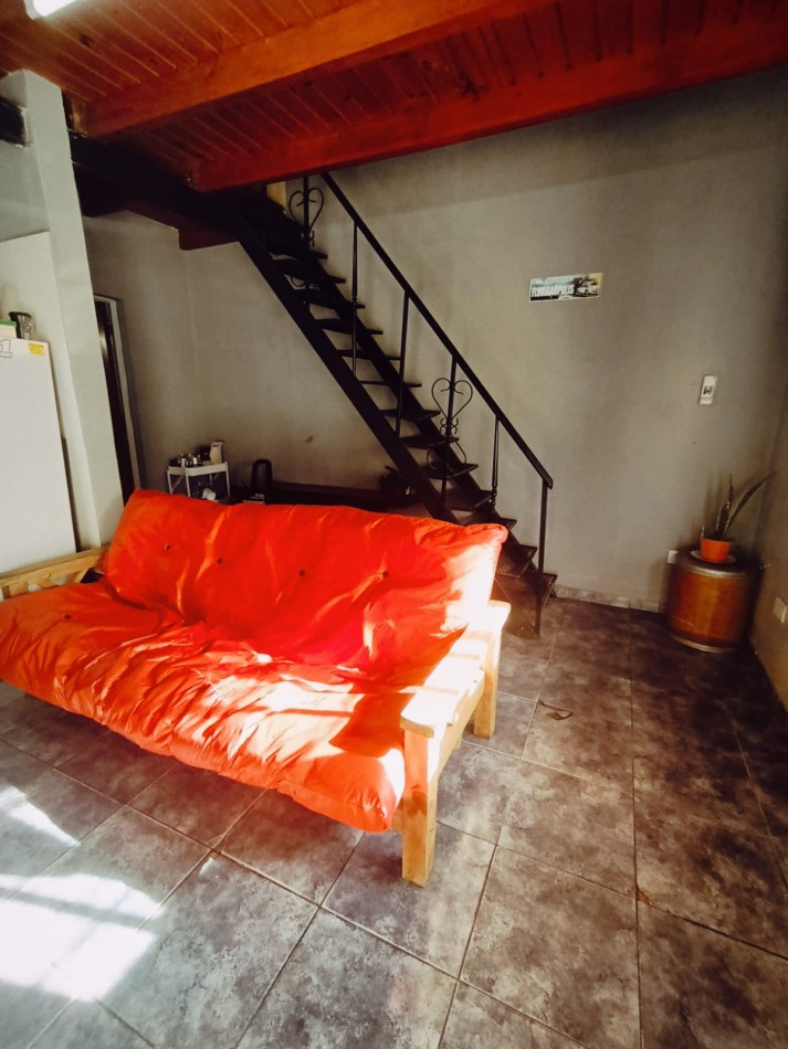 Venta Muy lindo duplex Barrio Solvencia San Benito.