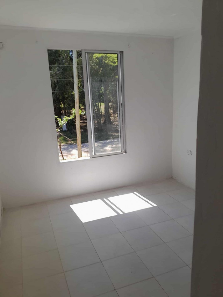 Amplia casa en Complejo  Zona Toma.