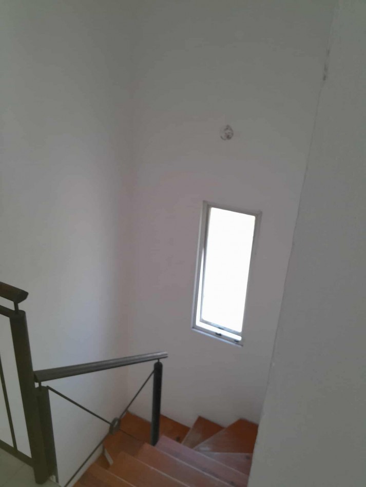 Amplia casa en Complejo  Zona Toma.