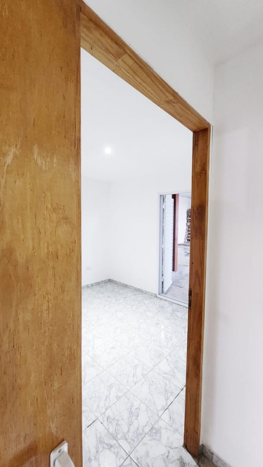 VENTA  CASA UNICA  ESTRENAR EN COLONIA AVELLANEDA