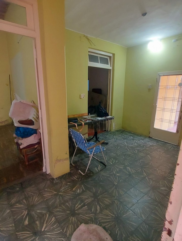 Propiedad en gran terreno para remodelar o Proyecto.