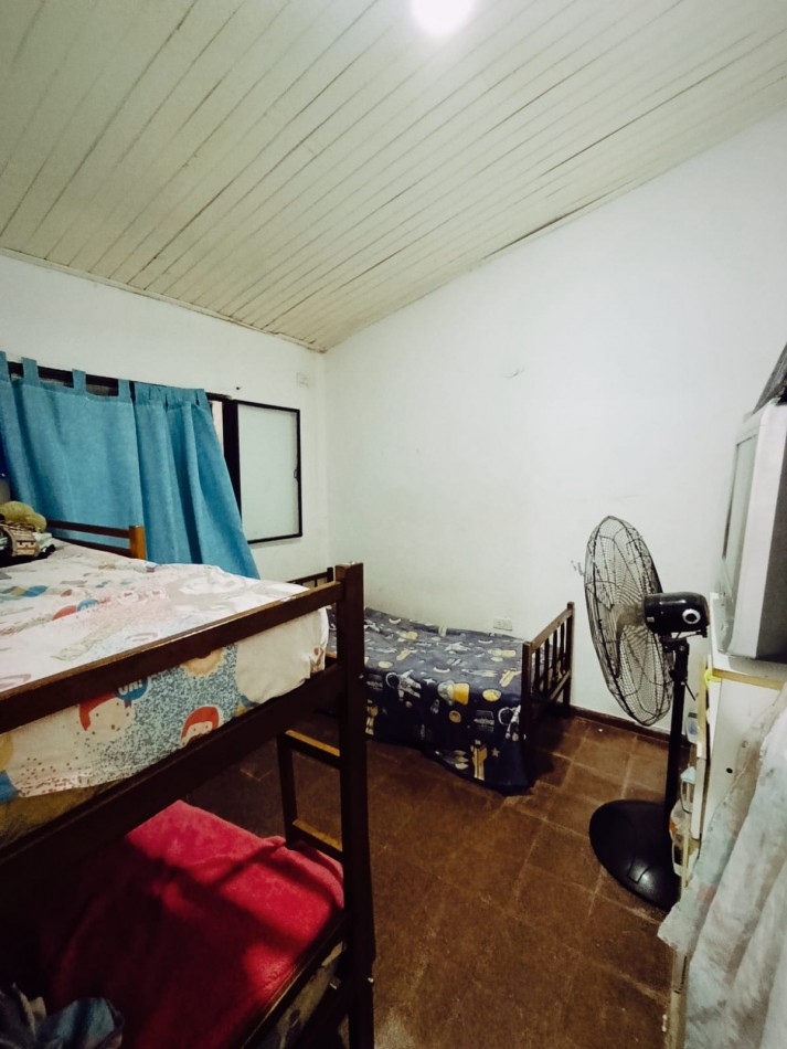 en venta casa dos habitaciones Barrio Parana 14 