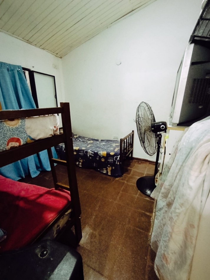 en venta casa dos habitaciones Barrio Parana 14 