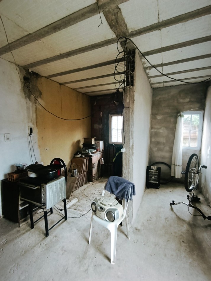 En venta casa 3 dormitorios Colonia Avellaneda 