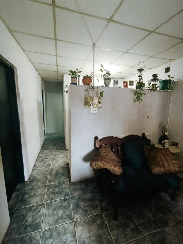 En venta casa 3 dormitorios Colonia Avellaneda 