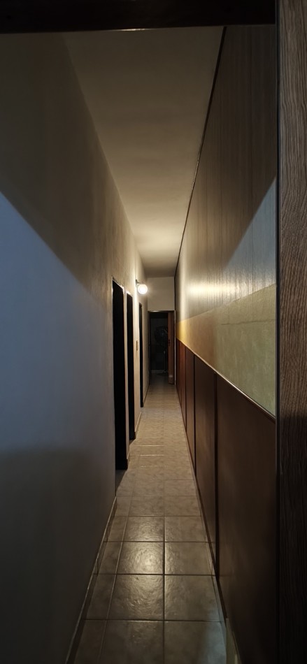 Muy linda casa con pileta y super funcional. (puede venderse amoblada completa )