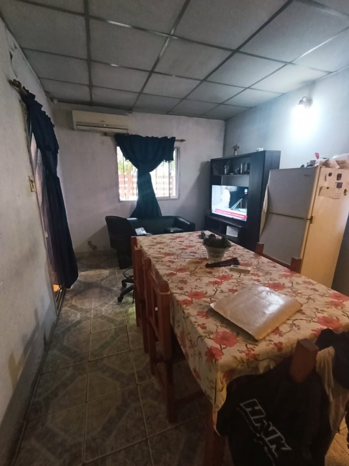 En venta hermosa casa en Colonia Avellaneda 3 dormitorios 