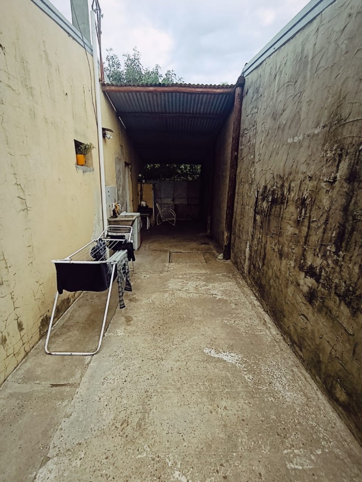 En venta hermosa casa en Colonia Avellaneda 3 dormitorios 