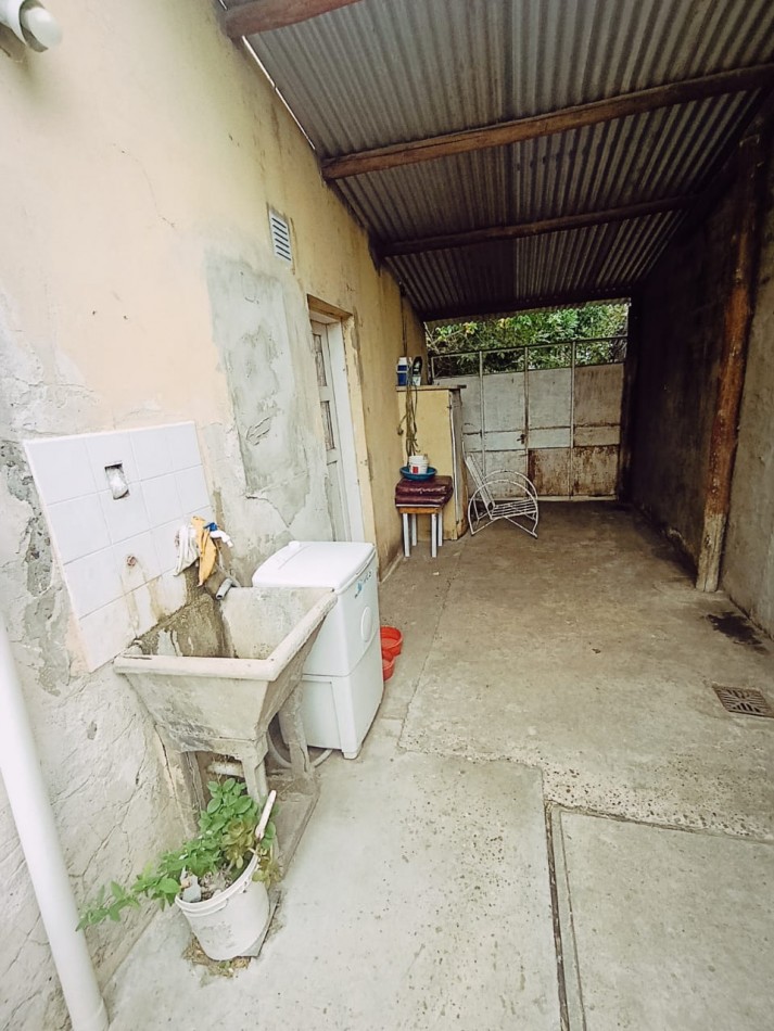 En venta hermosa casa en Colonia Avellaneda 3 dormitorios 