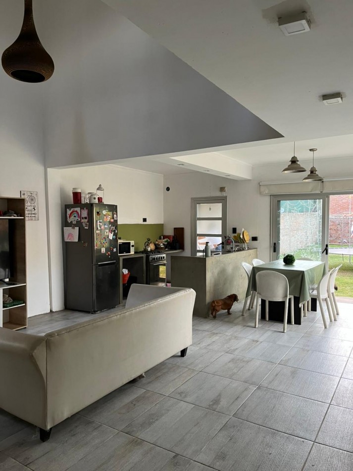 En venta hermosa propiedad en prestigioso barrio Lomas del Golf 