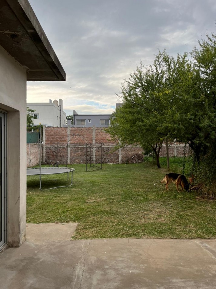 En venta hermosa propiedad en prestigioso barrio Lomas del Golf 