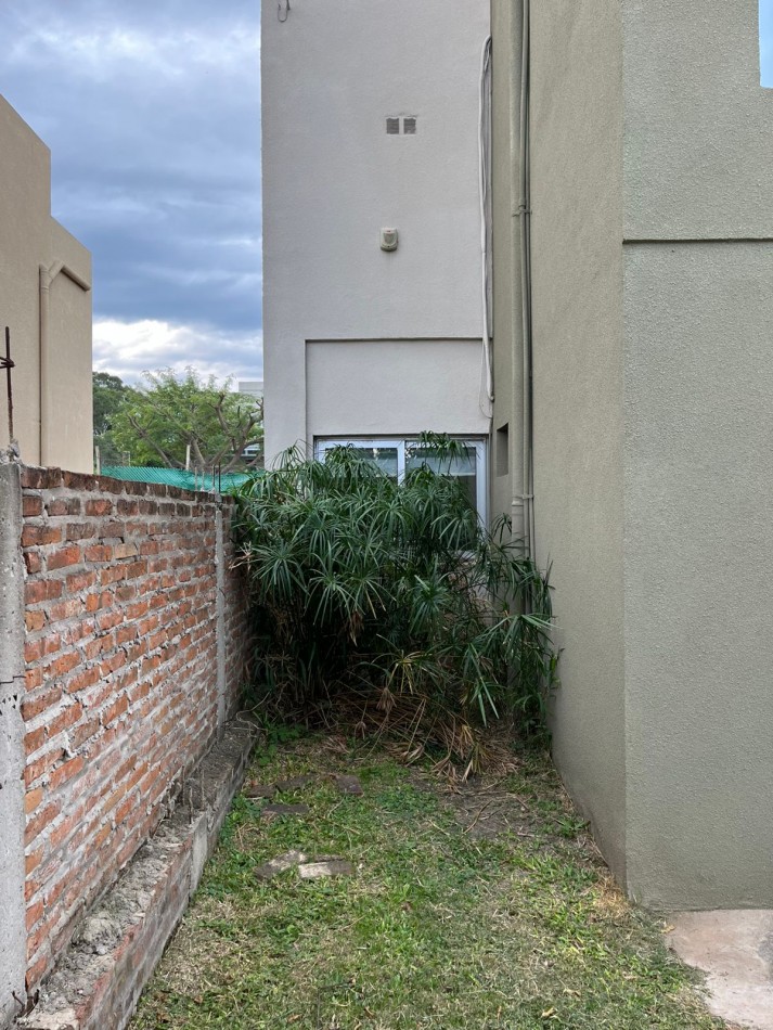 En venta hermosa propiedad en prestigioso barrio Lomas del Golf 