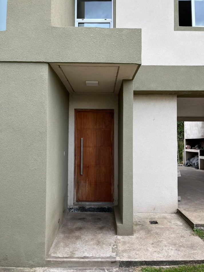 En venta hermosa propiedad en prestigioso barrio Lomas del Golf 