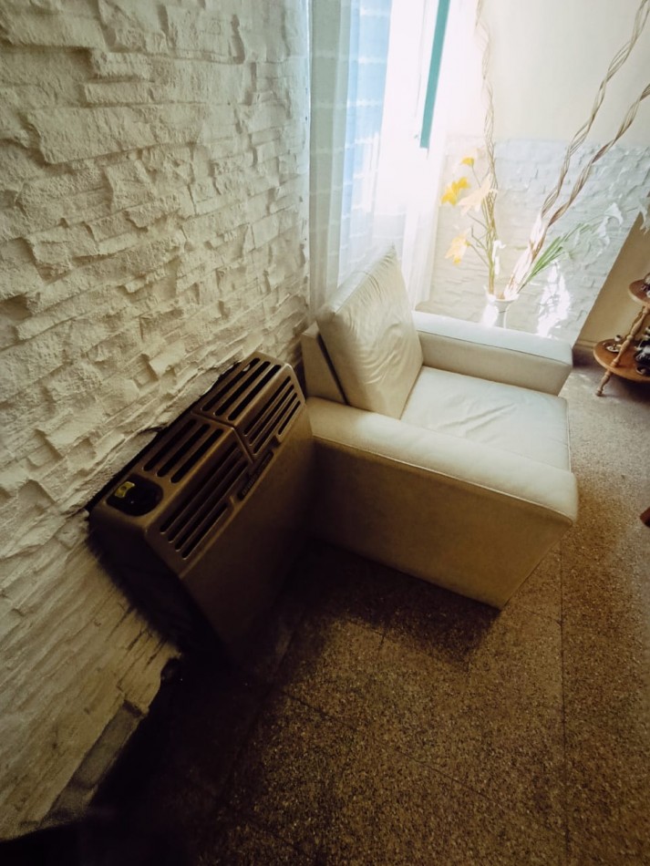  Casa en esquina con pileta y quincho - Zona Escuela de Policia, Parana 