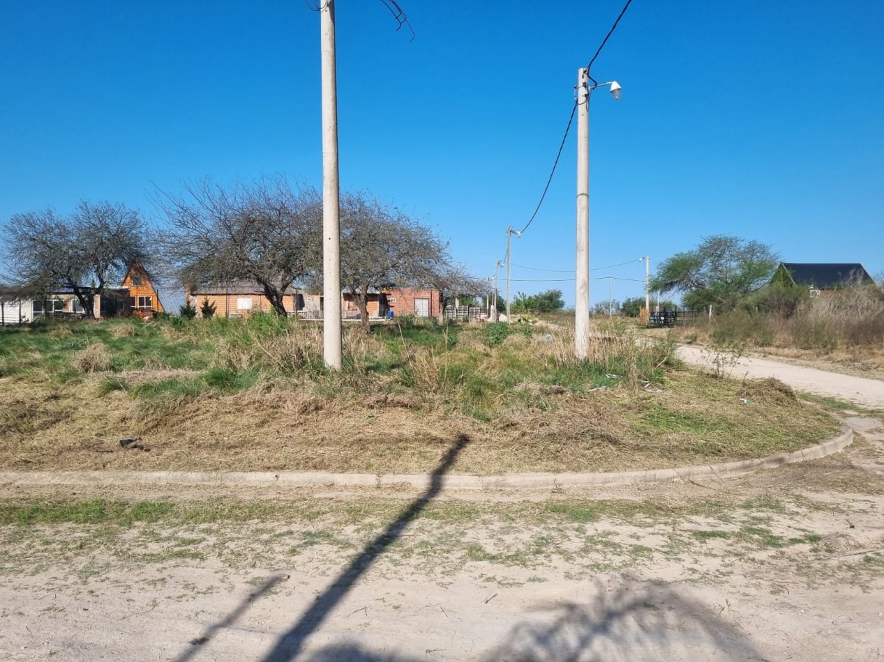En venta terreno en esquina de gran dimension en Colonia Nueva - Villa Urquiza