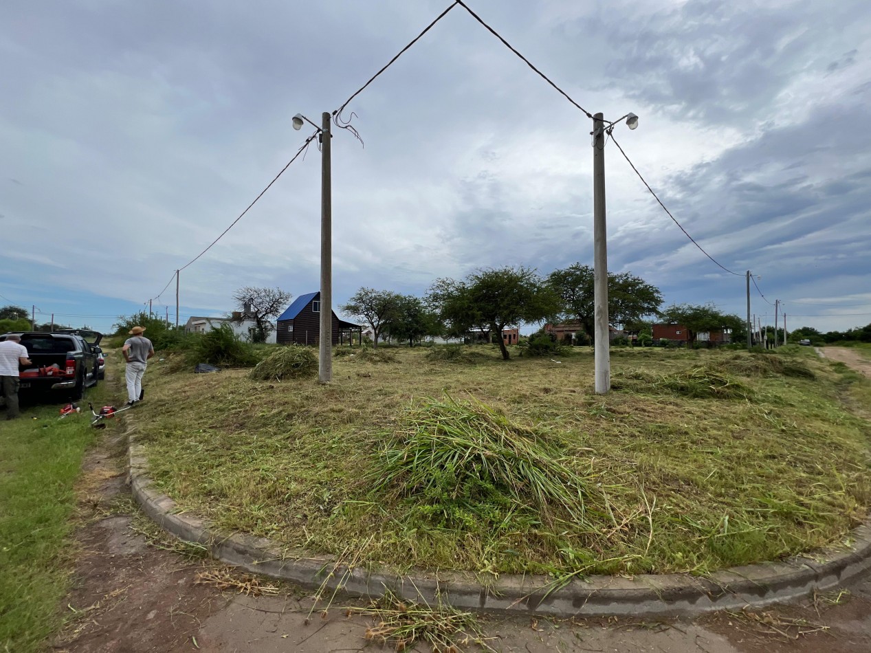 En venta terreno en esquina de gran dimension en Colonia Nueva - Villa Urquiza