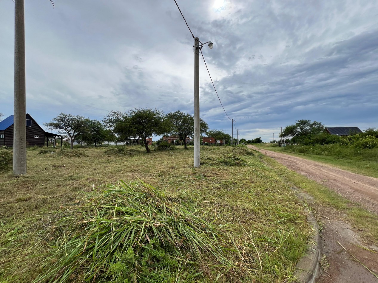 En venta terreno en esquina de gran dimension en Colonia Nueva - Villa Urquiza