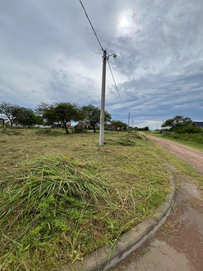 En venta terreno en esquina de gran dimension en Colonia Nueva - Villa Urquiza