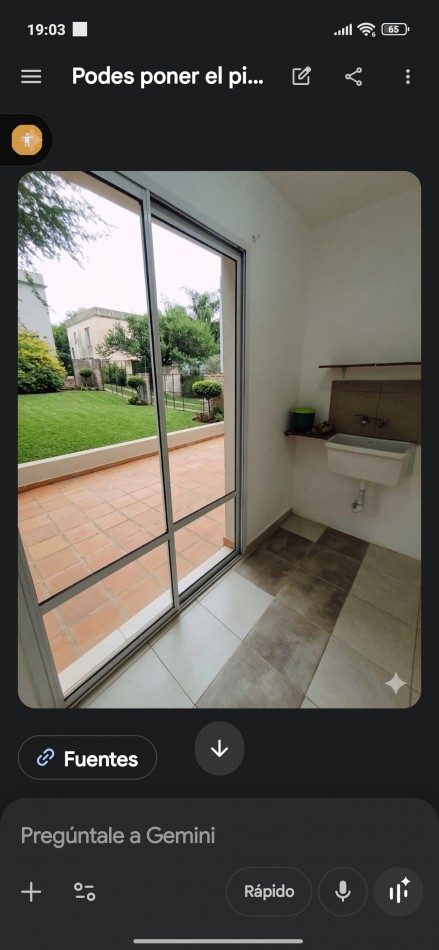 Amplia casa en Complejo  Zona Toma.