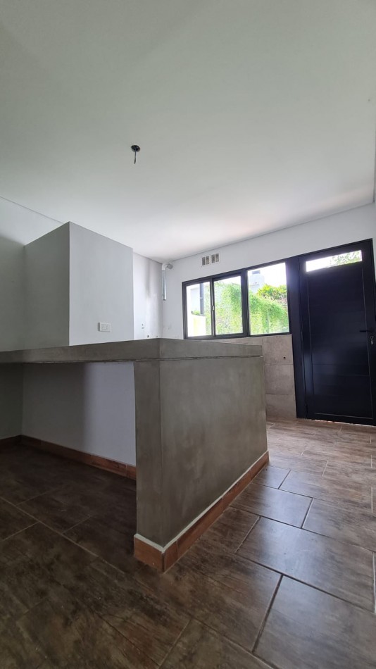 En venta duplex a estrenar aptos credito Zona  Paracao.
