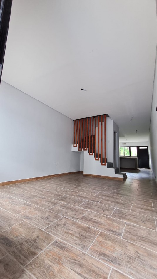 En venta duplex a estrenar aptos credito Zona  Paracao.
