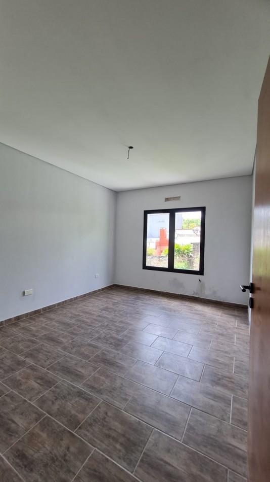 En venta duplex a estrenar aptos credito Zona  Paracao.