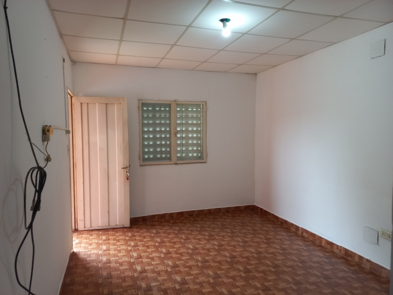 Alquiler casa 2 dormitorios en Colonia Avellaneda 