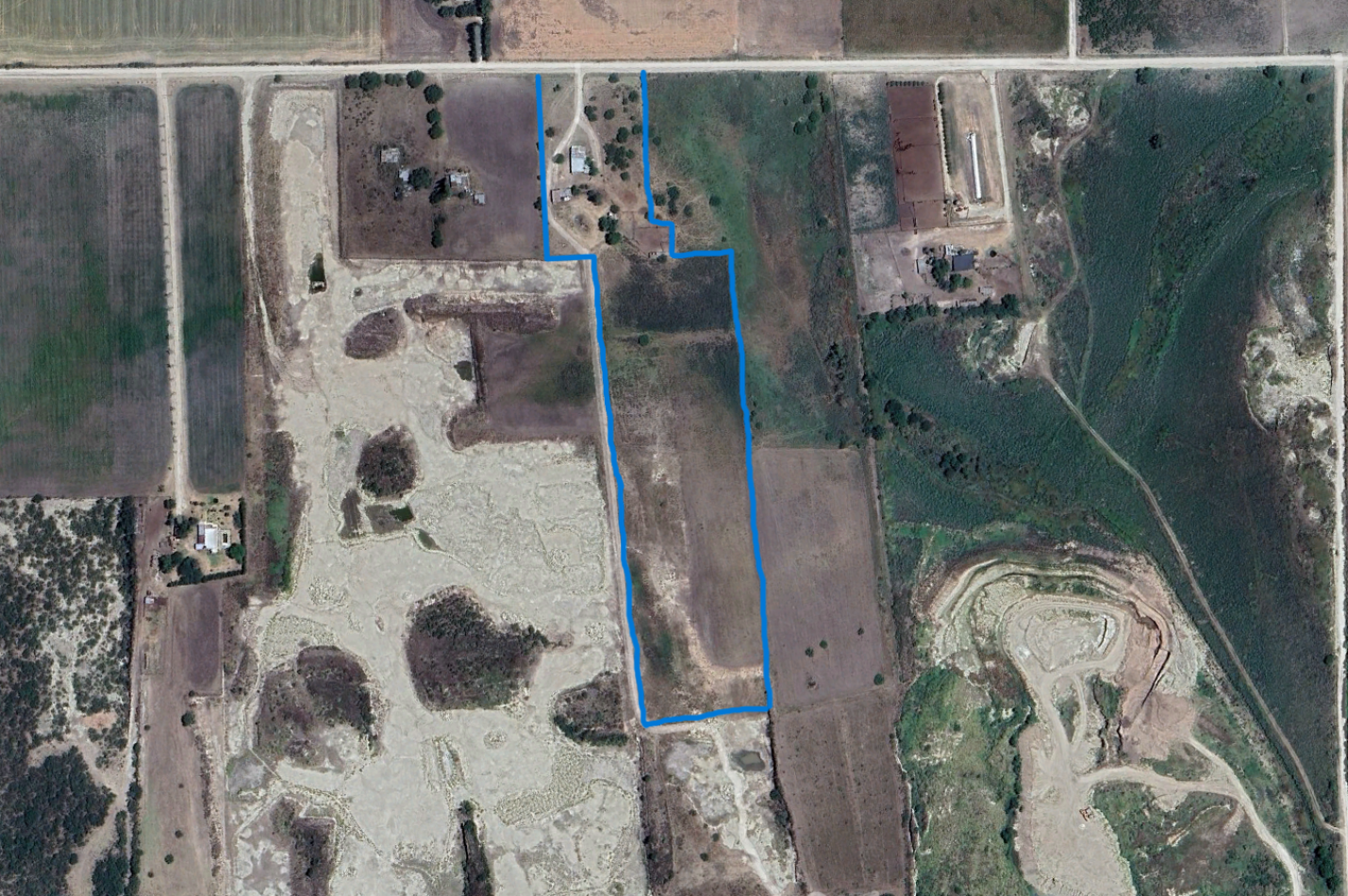 Campo Para Desarrollo Mixto 4.65 Hectareas
