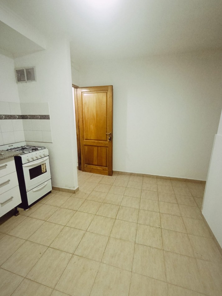 En venta departamento 1 dormitorio con cochera 